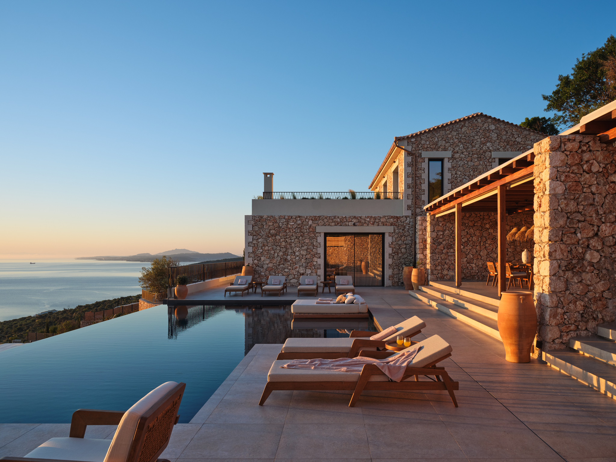 Pool Elements