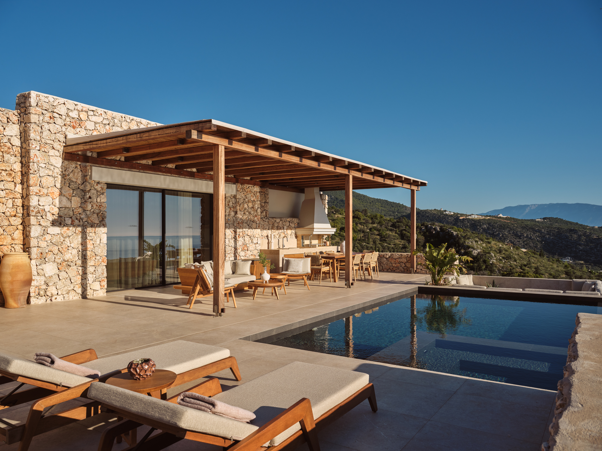 Pool Elements